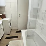 Iva * Njivice