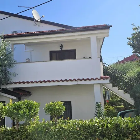 Appartement Iva Njivice