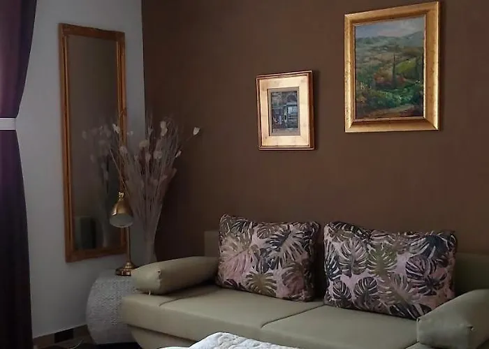 Iva *